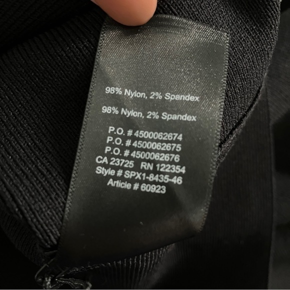 Elegant Black Strapless Dress - Picture 7 of 8